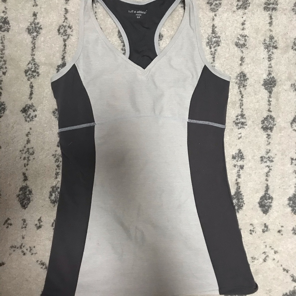 Athletic tank top